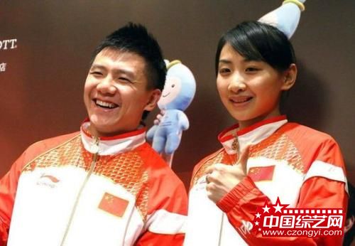 陈一冰、何雯娜