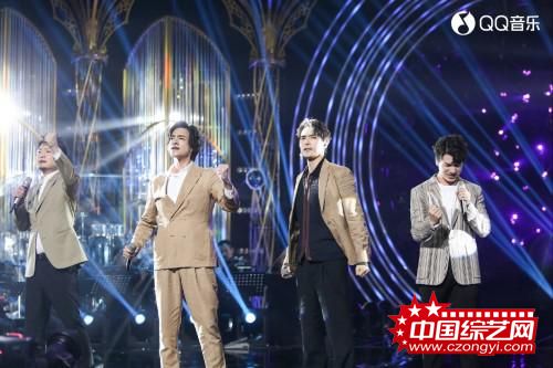 吴青峰温柔演绎《逃亡》,实力角逐QQ音乐人气金曲榜