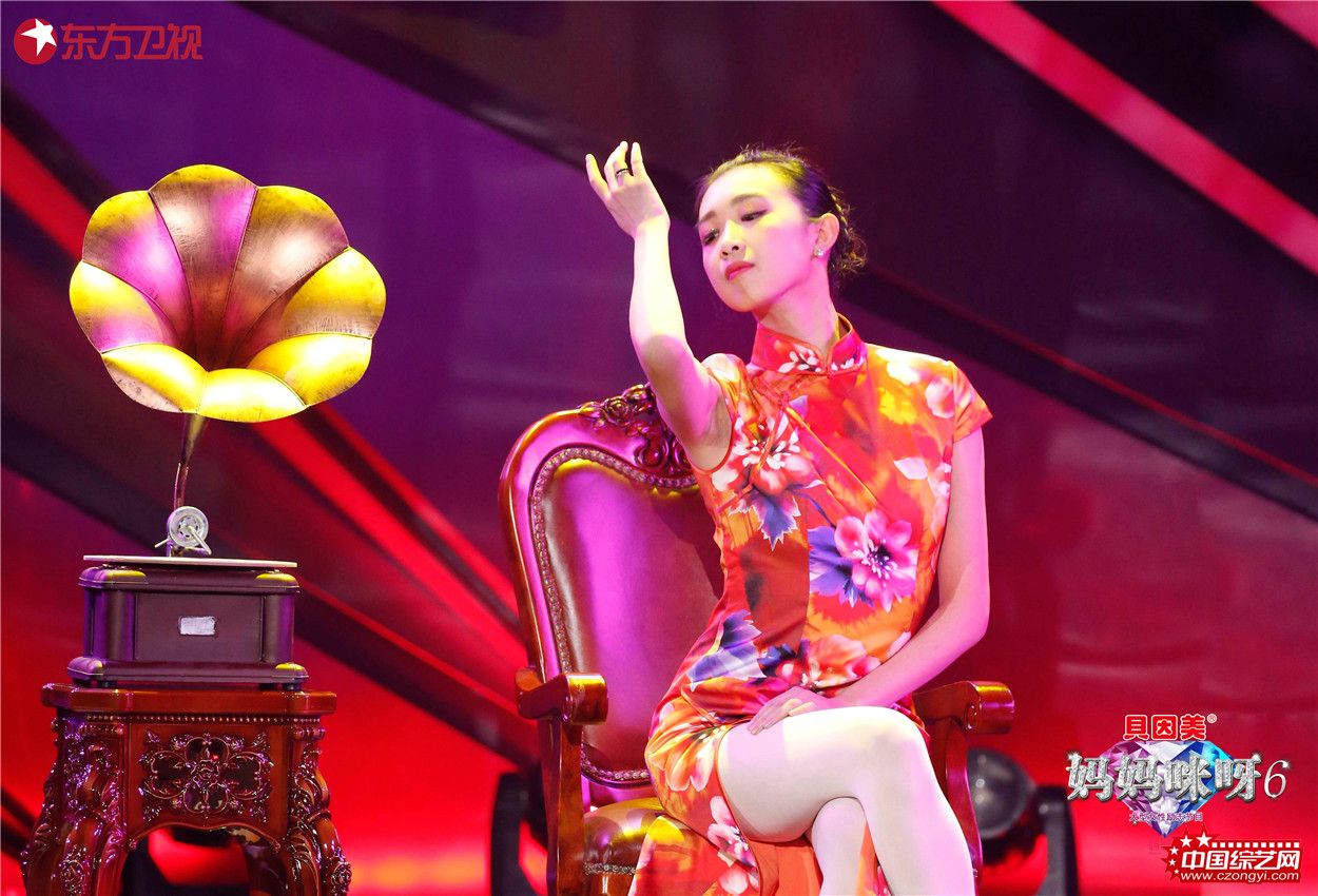 曾经的芭蕾演员于浪展示唯美芭蕾舞.jpg
