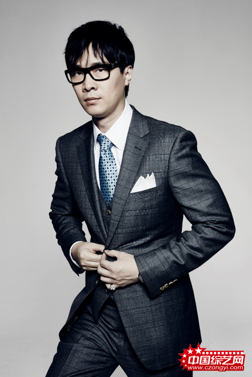 《斗罗十年-龙王传说》预告引热议 网友：无三少不青春