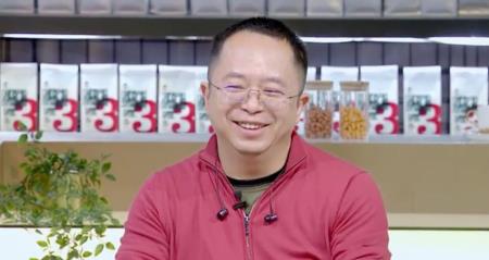 要过年了，看老总被怼是不是和拿年终奖一样开心？