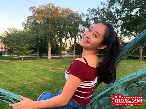 李连杰小女儿自曝抑郁症复发 因隔离状态憔悴
