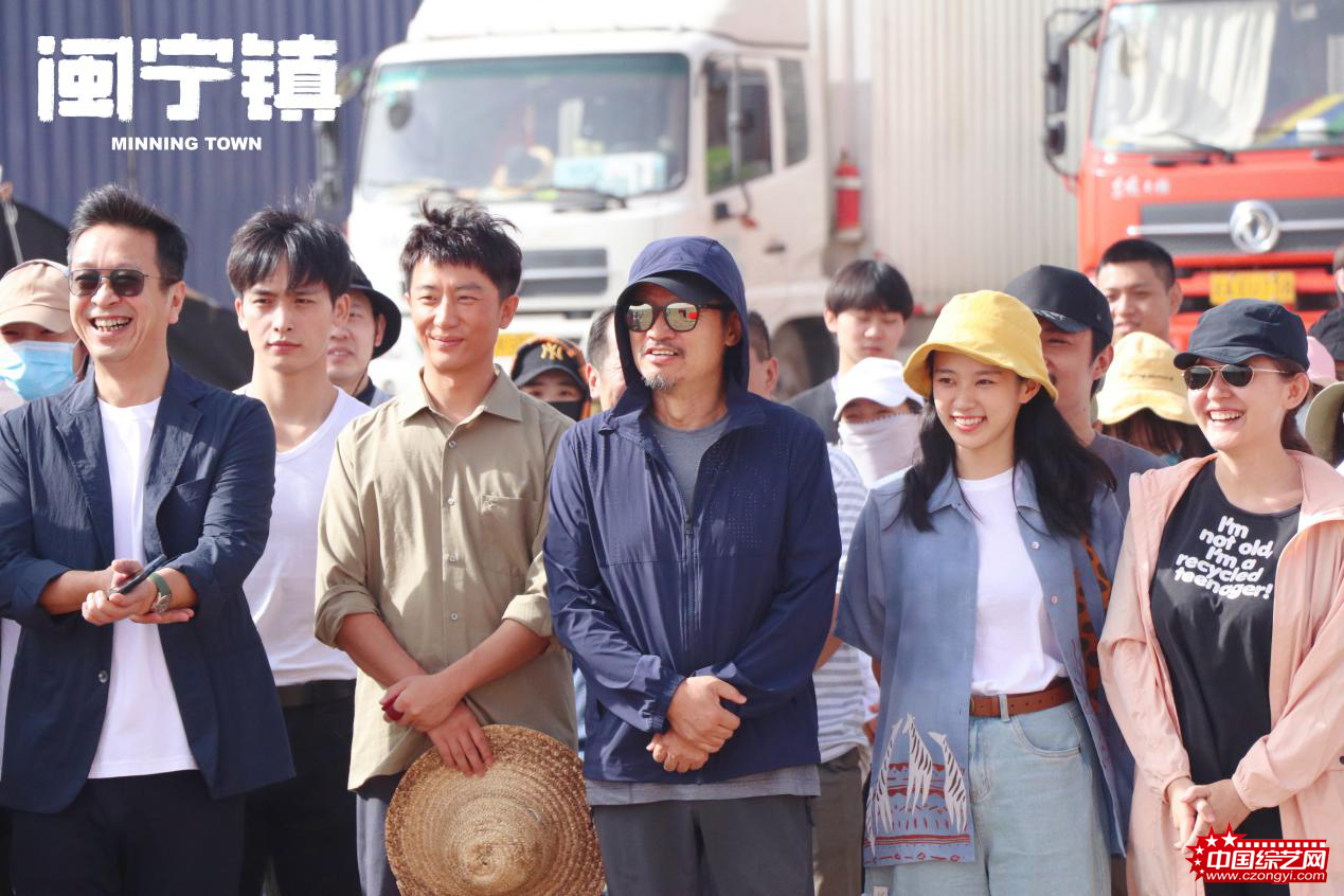 正午阳光新剧《闽宁镇》开机 主演黄尧备受观众期待