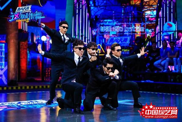 《这！就是街舞》第三季神仙作品燃爆全场，黄渤惊喜加盟晋级赛