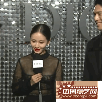 甜如连体婴！王子文吴永恩又被偶遇 cp感满满