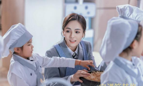 精品文旅美食剧《宴遇簪花缘》取景地曝光引发关注 泉州最美幼儿园首次亮相荧幕